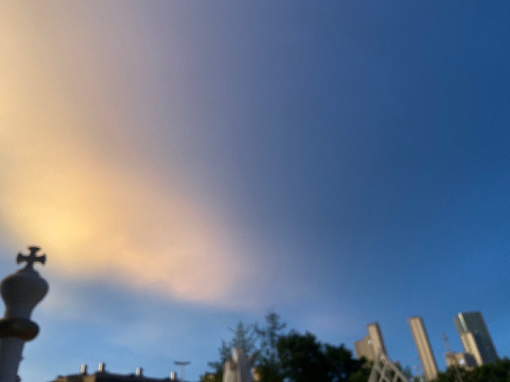 请输入图片描述